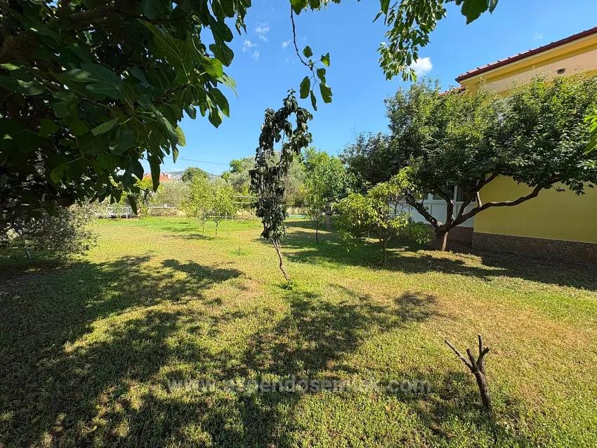 Dalyan Gülpınar 1000M2 Grundstück Innerhalb 4+2 Zu Verkaufende Villa