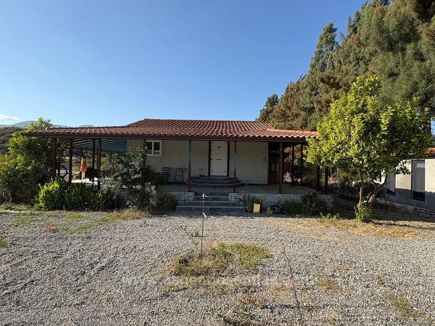 19.663 M² Ackerland Und Haus In Eskiköy