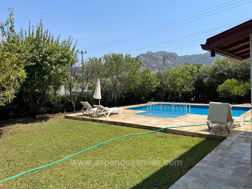 Eckgrundstück, 600 M², 3+1 Villa In Dalyan Zu Verkaufen.