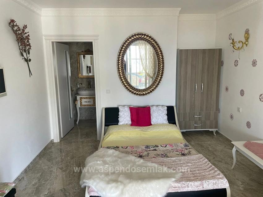 Vip-Villa In Gökbel Zu Verkaufen, Auf Einem 5000 M² Großen Grundstück Mit Freiem Meerblick.