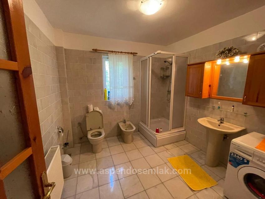 5+2-Zimmer-Villa In Çandır Mit Meer- Und Seeblick Zu Verkaufen