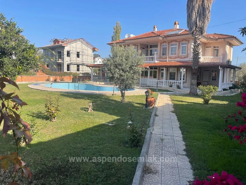 4+1 Villa Zum Verkauf Auf Einem 1000 M² Großen Grundstück In Dalyan