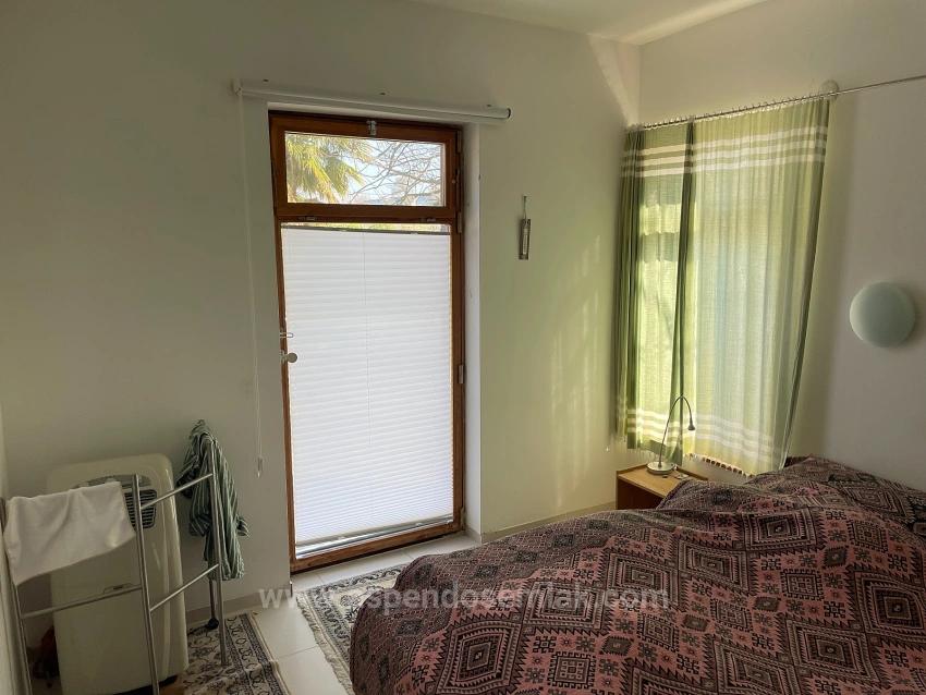 Freistehendes, Eingeschossiges Haus Auf Einem 2882 M² Großen Grundstück In Eskiköy Zu Verkaufen.