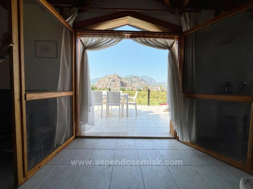 Villa Zum Verkauf Auf Einem 600 M² Großen Grundstück In Dalyan Arıkbaşı