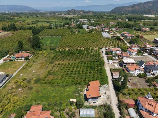 Grundstück Zum Verkauf In Okçular, 1050 M², Im Wohngebiet Des Dorfes.