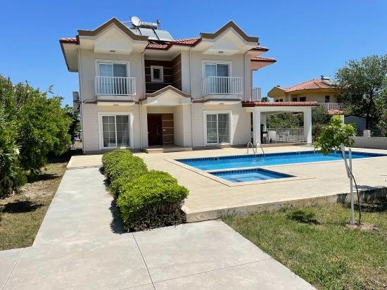 4+1 Villa Zum Verkauf Auf Einem 579 M² Großen Grundstück In Dalyan Gülpınar
