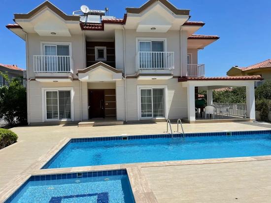 4+1 Villa Zum Verkauf Auf Einem 579 M² Großen Grundstück In Dalyan Gülpınar