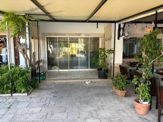 In Dalyan Zentrum 45m2 zu verkaufendes Geschäft