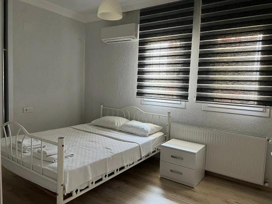 Eckgrundstück, 600 M², 3+1 Villa In Dalyan Zu Verkaufen.