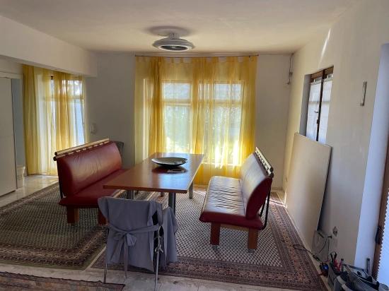 Freistehendes, Eingeschossiges Haus Auf Einem 2882 M² Großen Grundstück In Eskiköy Zu Verkaufen.