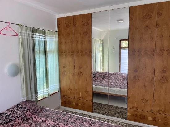 Freistehendes, Eingeschossiges Haus Auf Einem 2882 M² Großen Grundstück In Eskiköy Zu Verkaufen.