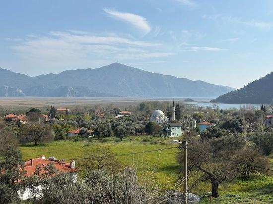2.023 M² Großes Grundstück In Çandır Village, Köyceğiz, Zu Verkaufen, Mit Miteigentum Und Freiwilliger Aufteilung.