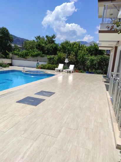 4+1 Villa Zum Verkauf Auf Einem Eckgrundstück Von 545 M2 In Dalyan Gülpınar