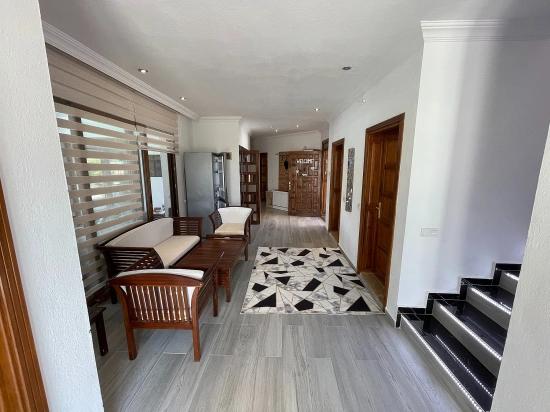 Luxuriöse 4+1-zimmer-villa Auf Einem 7000 M² Großen Grundstück Mit Blick Auf Den Strand Von Dalyan Iztuzu Zu Verkaufen