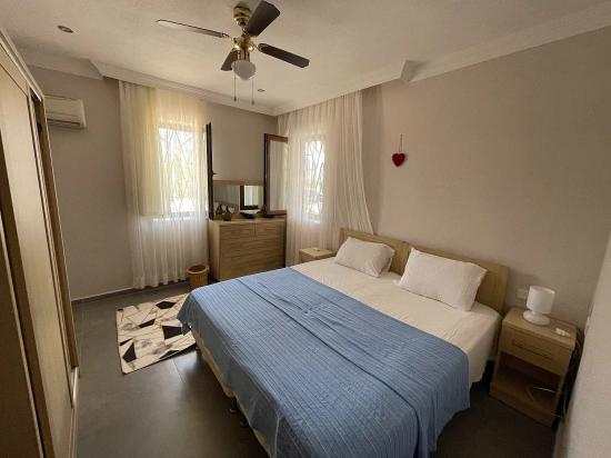 Luxuriöse 4+1-zimmer-villa Auf Einem 7000 M² Großen Grundstück Mit Blick Auf Den Strand Von Dalyan Iztuzu Zu Verkaufen