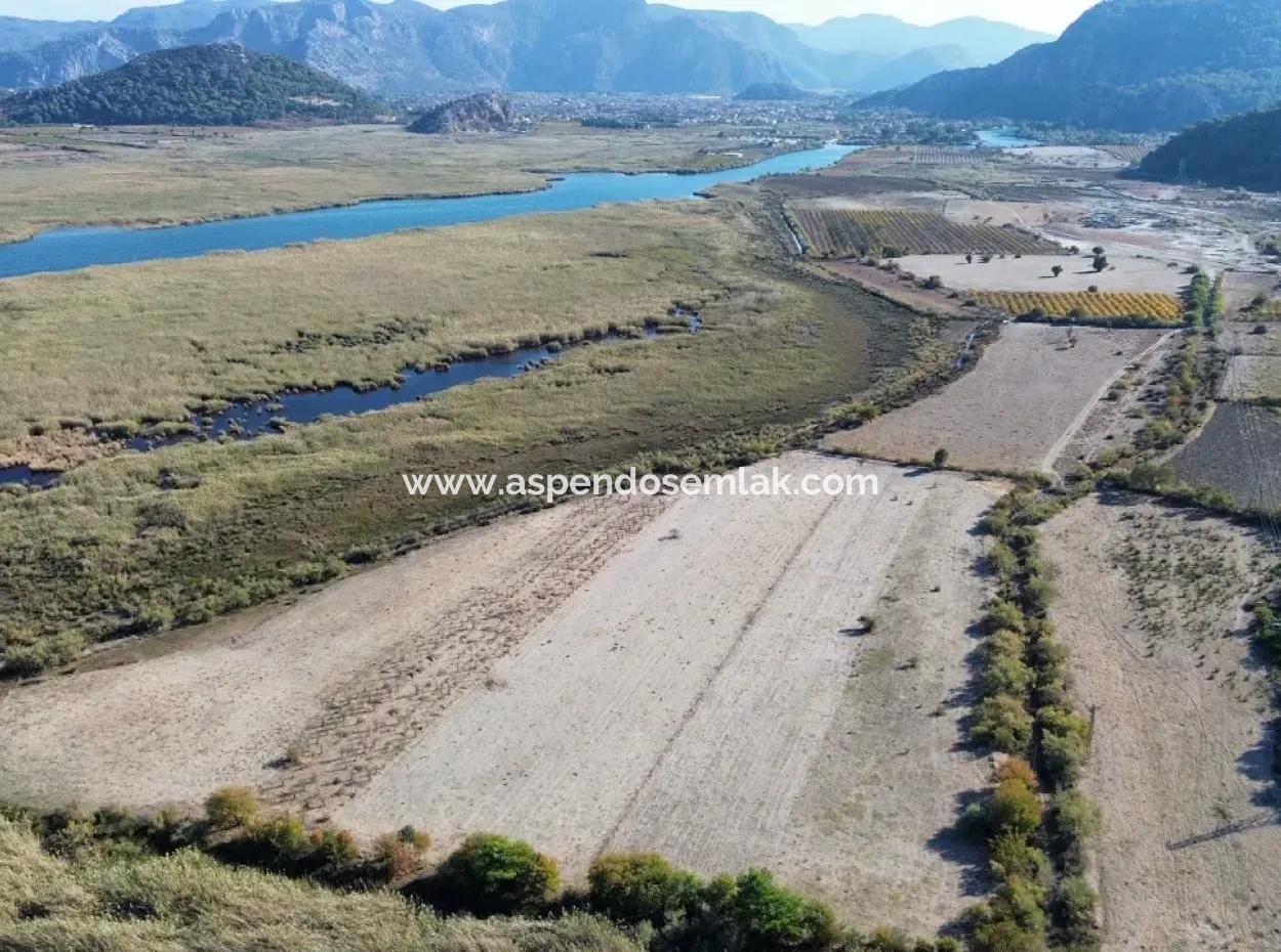 3210M2 2B Grundstück Zum Verkauf Am See In Çandır