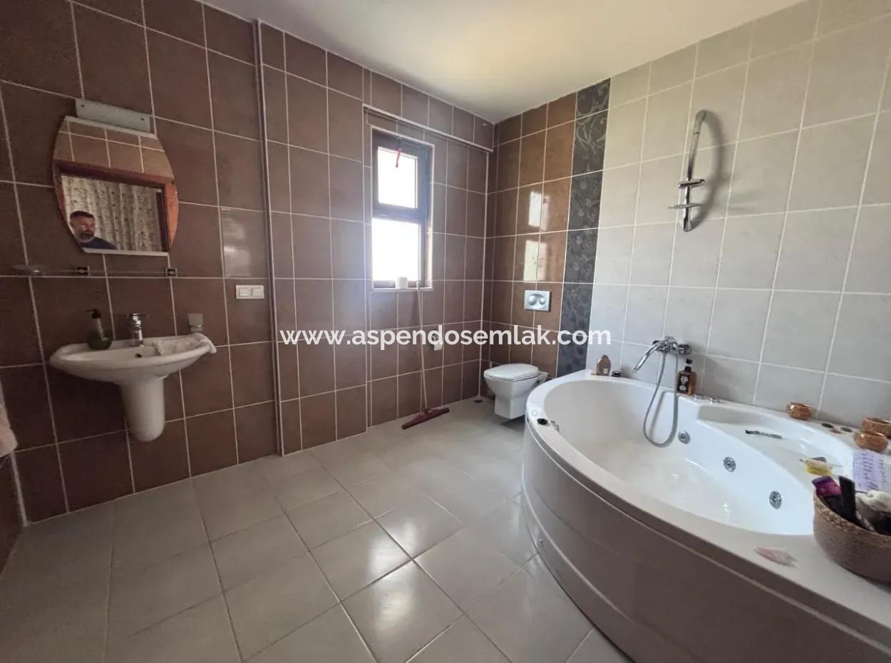 5 1 Villa Zum Verkauf In Dalyan Maraş Für 980M2 Grundstück An Der Ecke