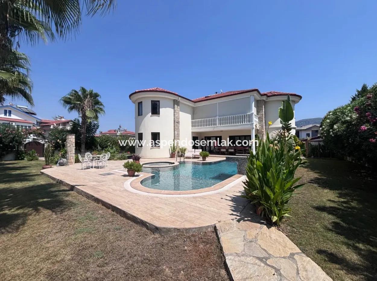 5 1 Villa Zum Verkauf In Dalyan Maraş Für 980M2 Grundstück An Der Ecke