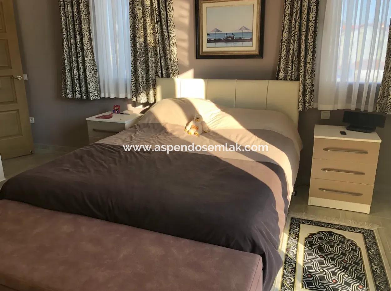 Villa Zum Verkauf Freistehend Für 501M2 Grundstück In Dalyan