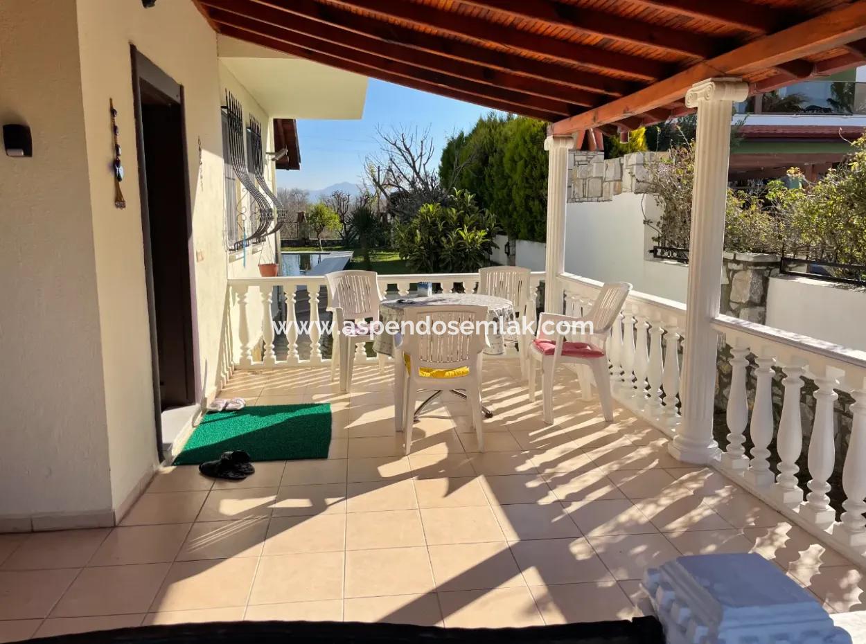 Villa Zum Verkauf In 600M2 Grundstück In Dalyan