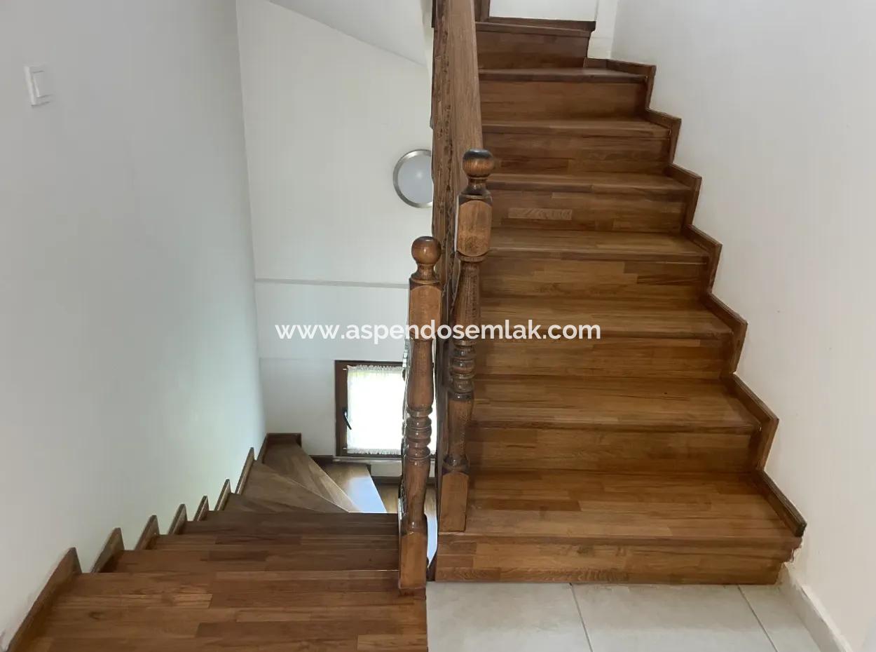 Muğla Ula Köprübaşı Mahallesin In 2378M2 Grundstück In 3 1 Vlla Zu Verkaufen