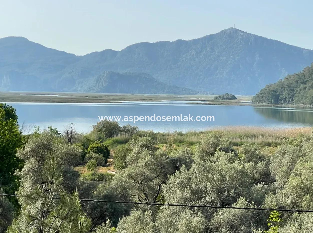 Grundstück Zum Verkauf In Çandır 1252M2 Mit Seeblick