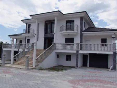 Luxus-Villa Zu Verkaufen In Zeytinalanda Köyce'inz Zeyt'nalanda 6800M2 Land Villa Zum Verkauf Mit Voller Seeblick