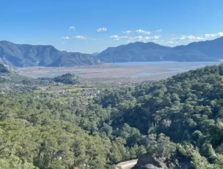 4000M2 Feld Zum Verkauf Mit Seeblick In Çandir