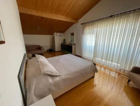 Duplex-Holzvilla Zum Verkauf In Dalyan Gülpınar Auf 900M2 Grundstück