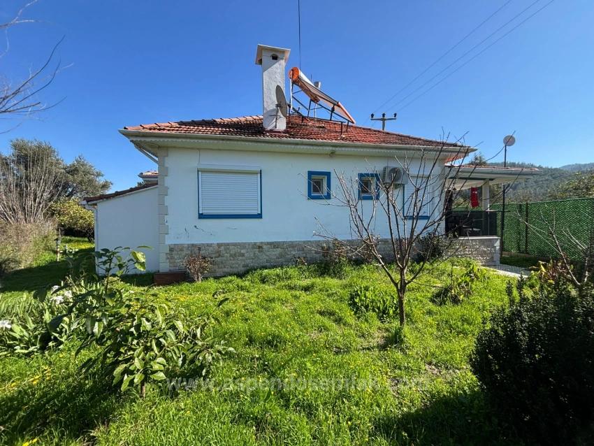 2+1 Single-Story House For Sale On A 459M2 Plot In Okçular
