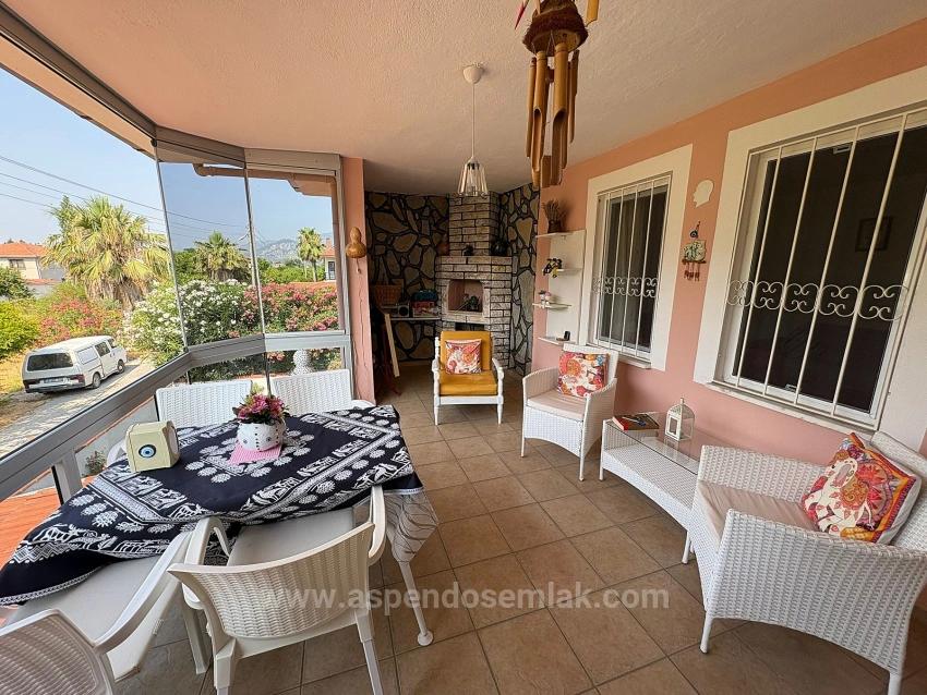 Two-Story House For Sale On A 514M2 Plot In Okçular.