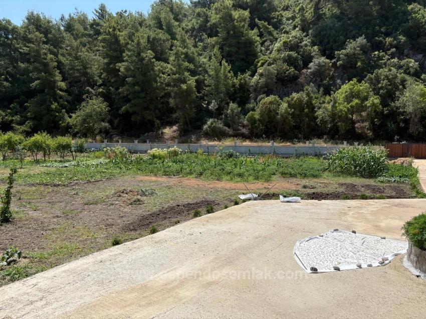 120M2 Detached Wooden House On A 2500M2 Field In Dalyan Karadağ Area