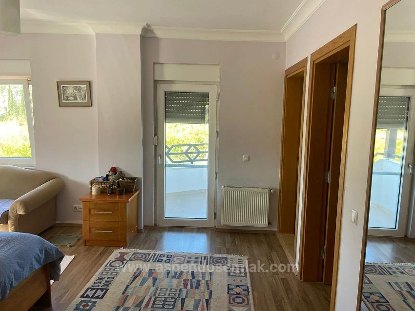 4+2 Villa For Sale On A 6000M2 Plot In Dalyan Gülpınar
