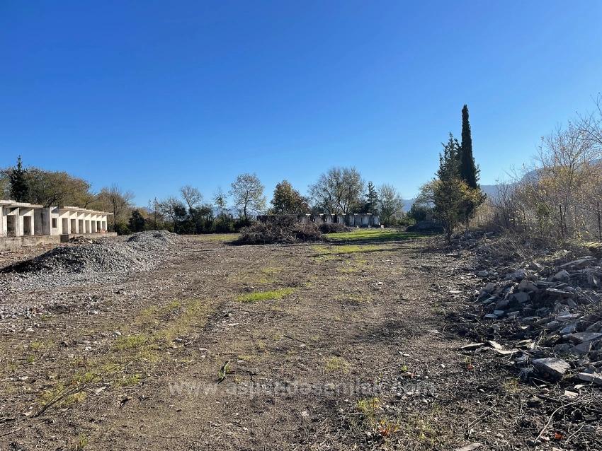 9,037 M² Plot Of Land For Sale In Dalyan Gülpınar, Right On The Main Road.