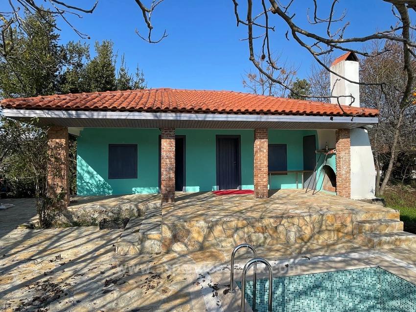 Detached Single-Story House For Sale On A 2882 M2 Plot In Eskiköy.