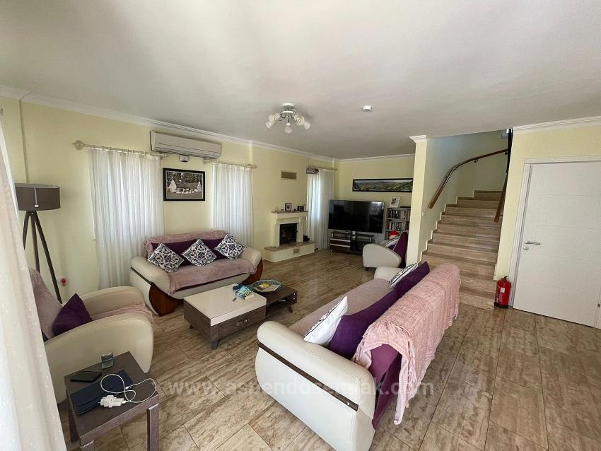 Villa For Sale In Dalyan, Maraş With View Of The King's Tombs