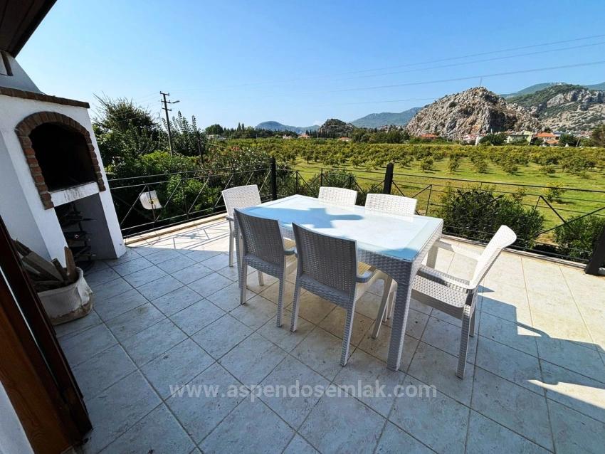 Villa For Sale On A 600M2 Plot In Dalyan Arıkbaşı