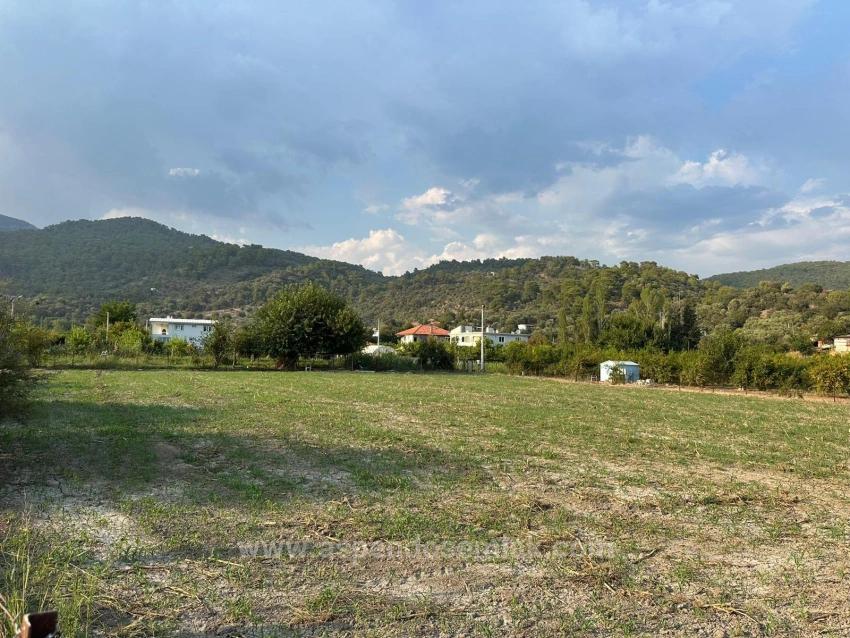 1160M2 Plot For Sale In Rızai-Taksim Within The Village Residential Area In Çandır