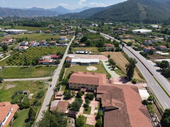 Land For Sale In Okçular, 1050m2, In The Village Residential Area.