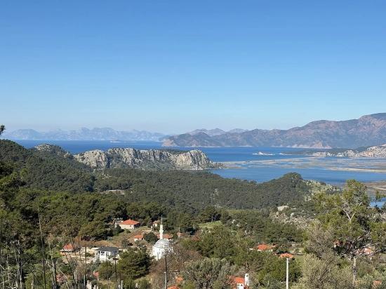 1000m2 Land For Sale With Sea View In Gökbel Village Residential Area