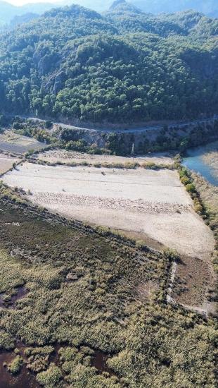 3210m2 2b Land For Sale In Çandır, Right On The Lakefront
