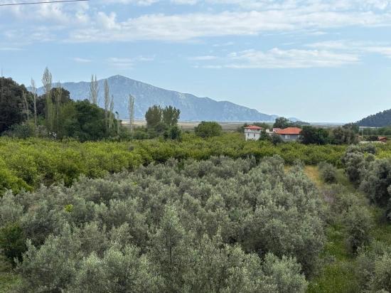 In Çandır, 1.721m2 Land For Sale With Sea And Lake View