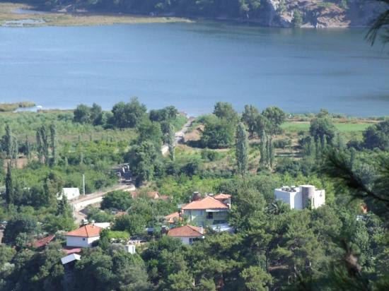 1252m2 Land For Sale With Lake View In Çandır