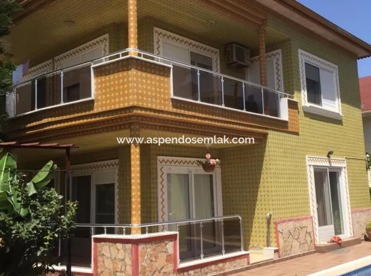 Konakli Alanya, Telatiye Quarter Villa For Sale Near The Sea In The Locality Of The Cornerstone In The Plot 338M2