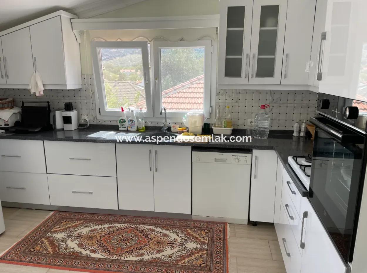 Apart Hotel For Sale In 448M2 Plot Of Land Near The Sea In Selimiyede With Sea View