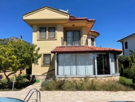 3 1 Villa For Sale In 600M2 Plot In Dalyan Gülpınar