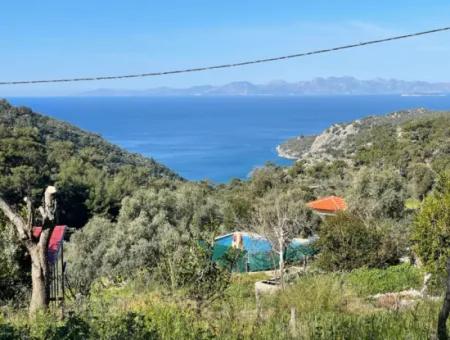 Village House For Sale In 4,400M2 Land With Full Sea View In Gökbel