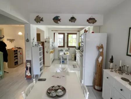 3 1 Duplex For Sale In A Complex In The Center Of Dalyan