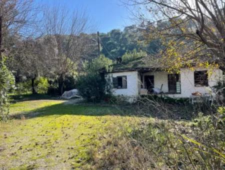 Village House For Sale In 1,260M2 Plot In Tepearasin.