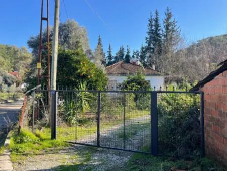 Village House For Sale In 1,260M2 Plot In Tepearasin.